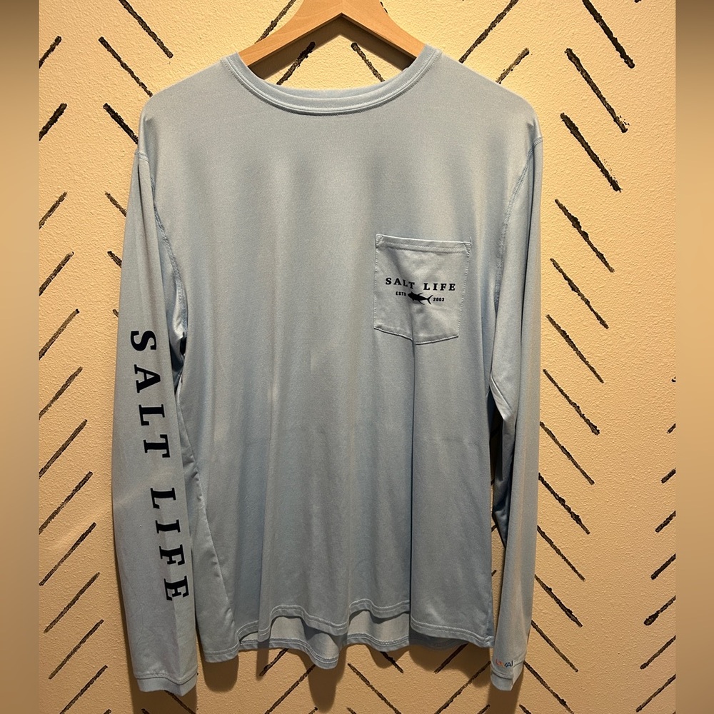 Salt Life men’s long sleeve sun shirt, size M